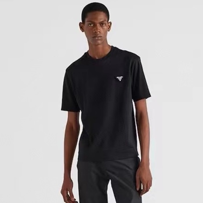 プラダメンズブラック半袖Tシャツc358