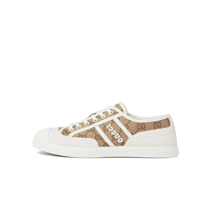 グッチユニセックスキャメルスニーカーs348