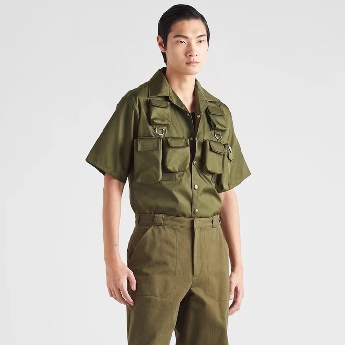 プラダメンズカーキ半袖シャツc393