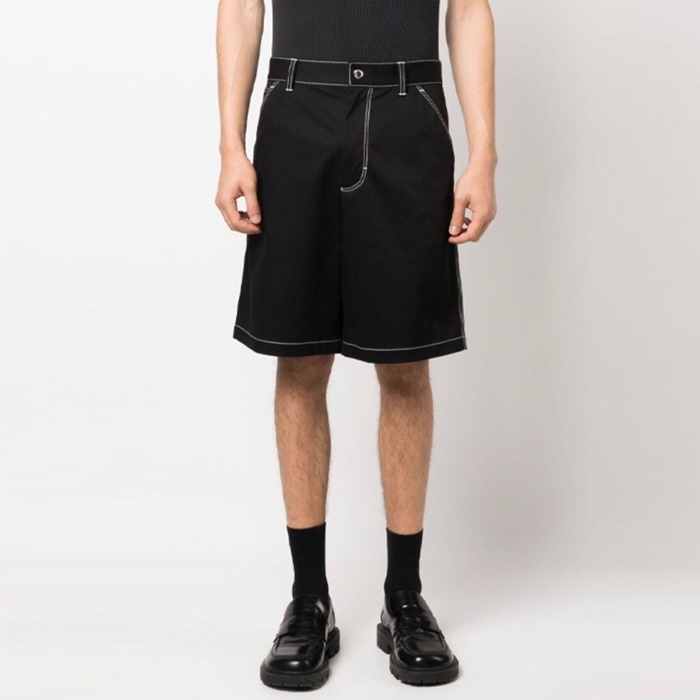 プラダメンズブラックショートパンツc400