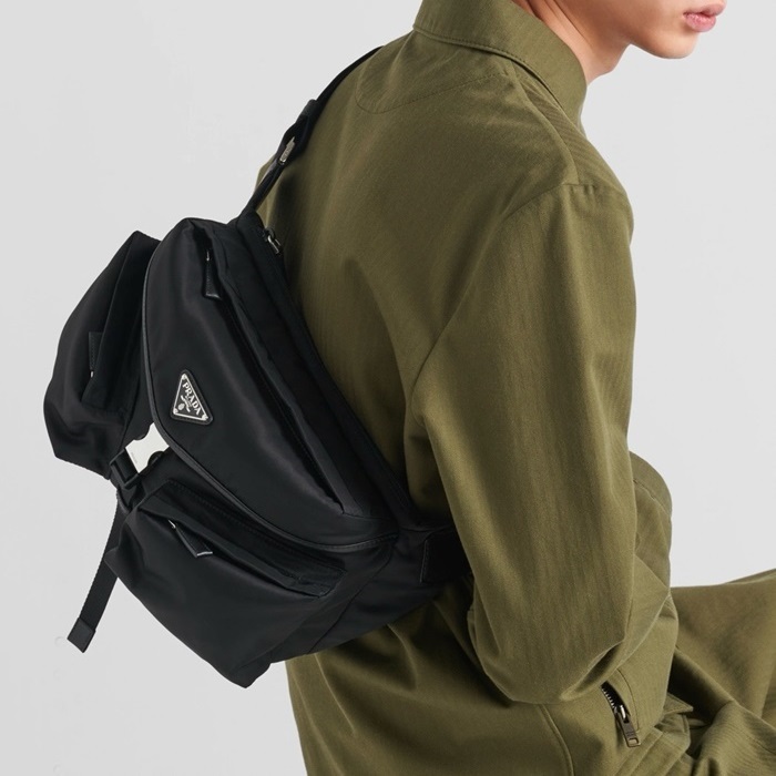 プラダメンズブラックスリングバッグb1563