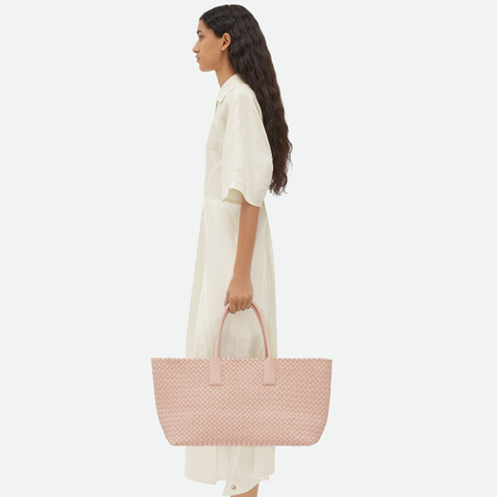 ボッテガヴェネタレディースベージュカバb257