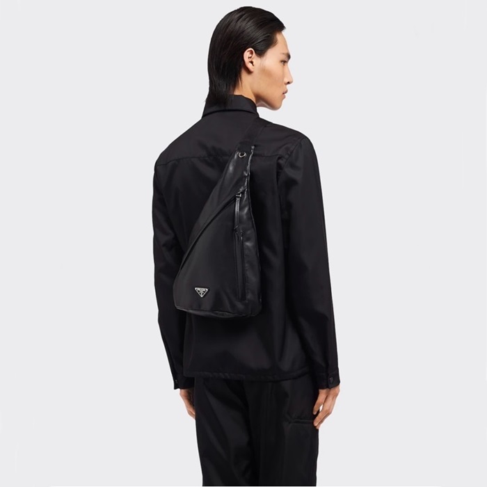 プラダユニセックスブラックスリングバッグb1624