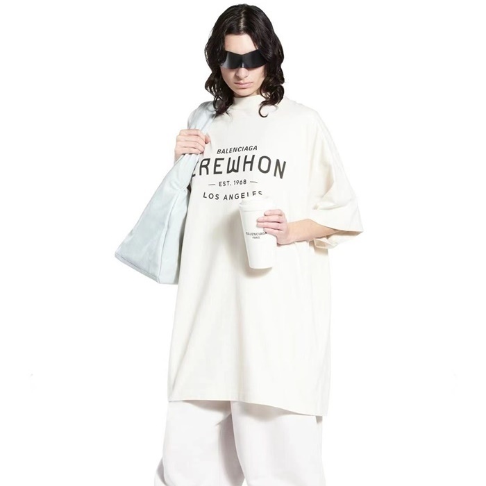 バレンシアガユニセックスホワイト半袖Tシャツc442