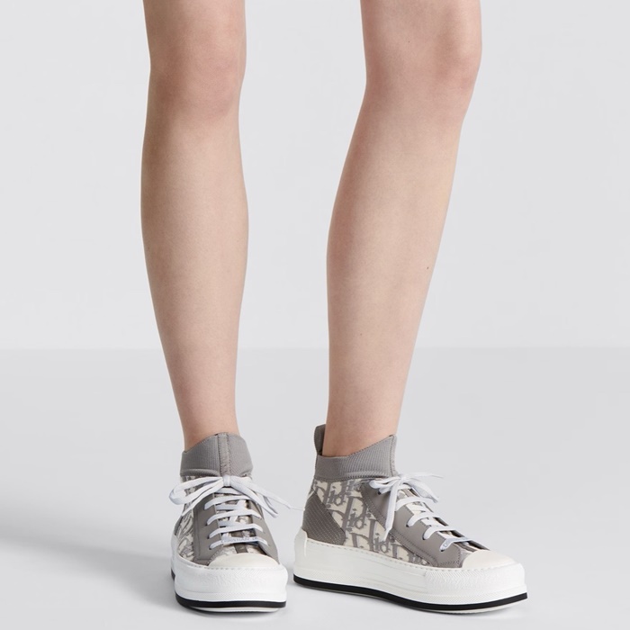 ディオールレディースグレーハイトップスニーカーs607