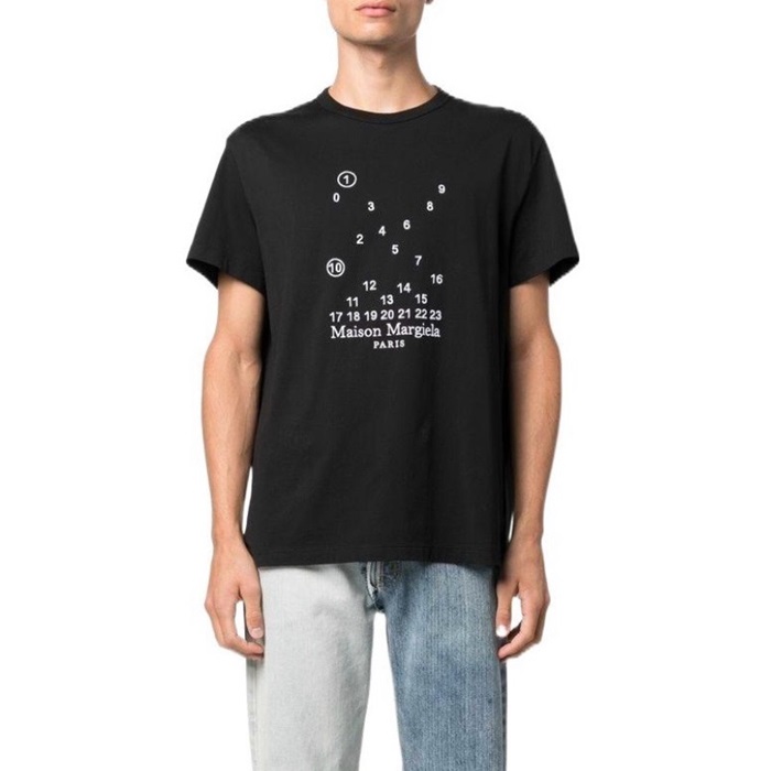 メゾンマルジェラユニセックスブラック半袖Tシャツc542