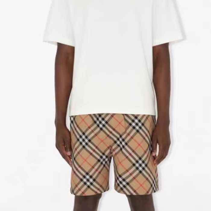 バーバリーメンズベージュショートパンツc334