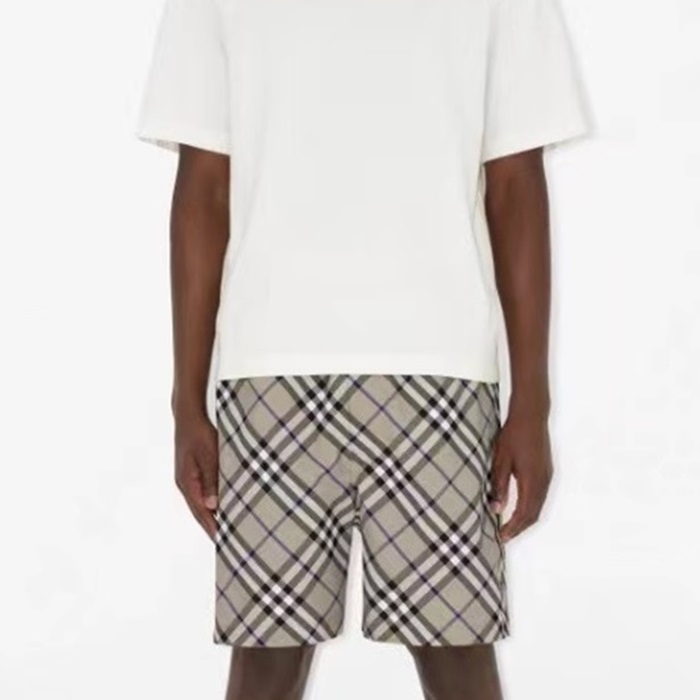 バーバリーメンズグレーショートパンツc335