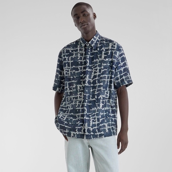 ェンディメンズブラック半袖シャツc637