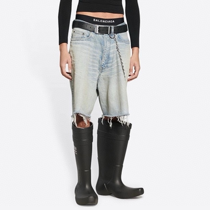 バレンシアガメンズブルーショートパンツc645