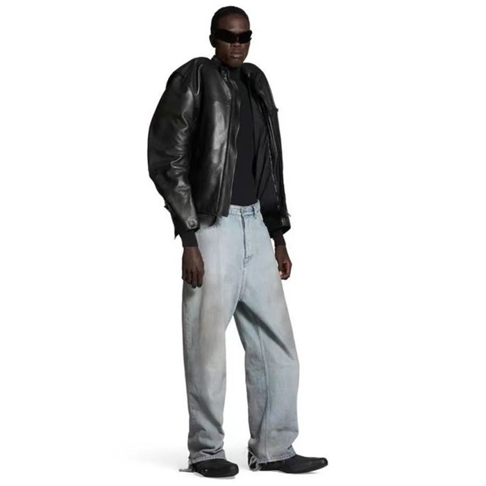 バレンシアガメンズブルージーンズc671