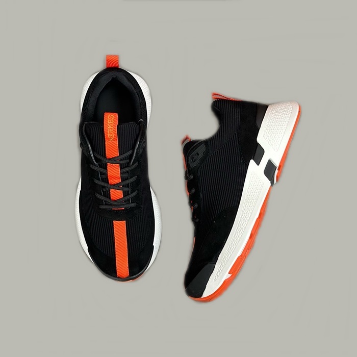 エルメスメンズブラックスニーカーs688