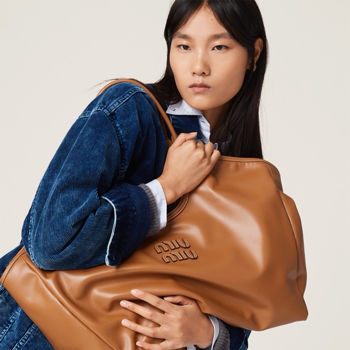 ミュウミュウレディースアイヴィーバッグb2057