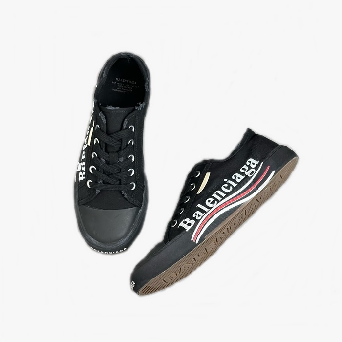 バレンシアガメンズブラックスニーカーs835