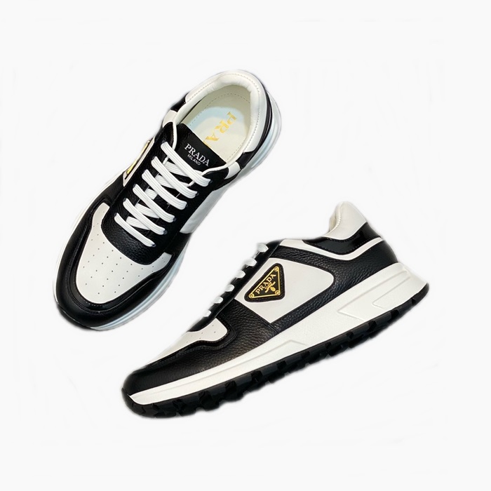 プラダメンズブラックスニーカーs895