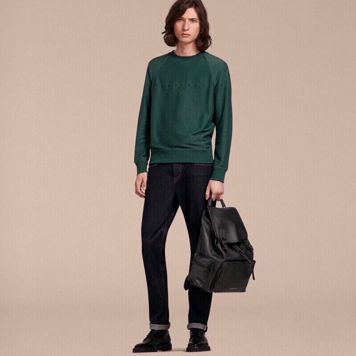 バーバリーメンズブラックバックパックb2122