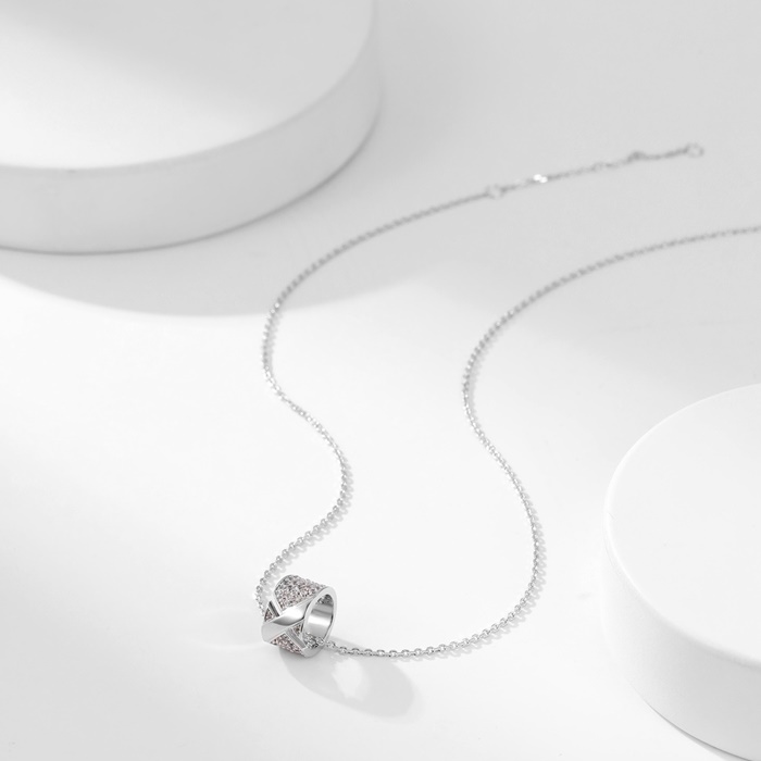 ショーメレディースゴールドネックレスc2051