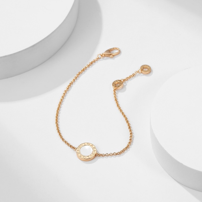 ブルガリレディースゴールドブレスレットc2057