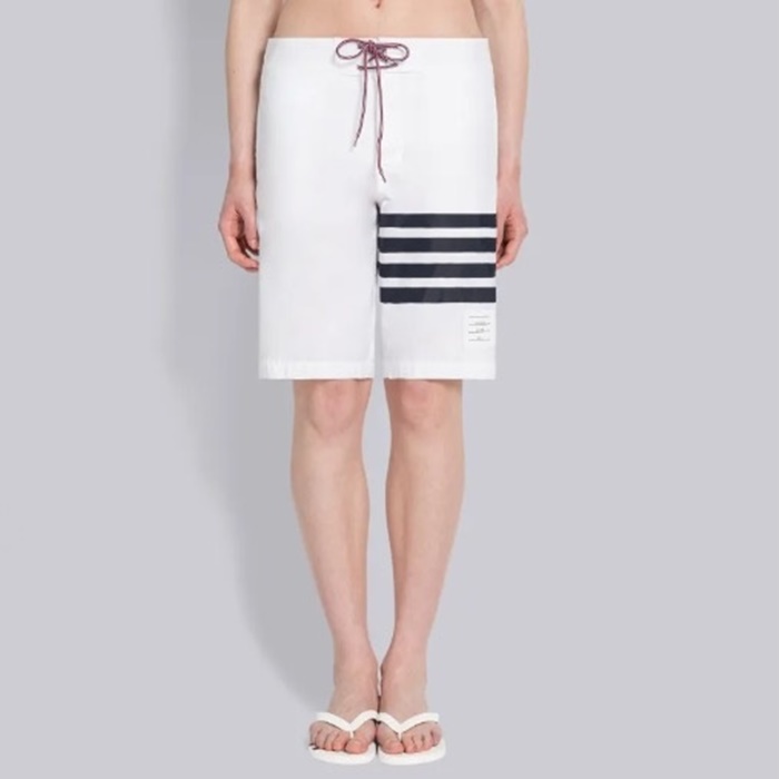 トムブラウンユニセックスカジュアルショートパンツc1134