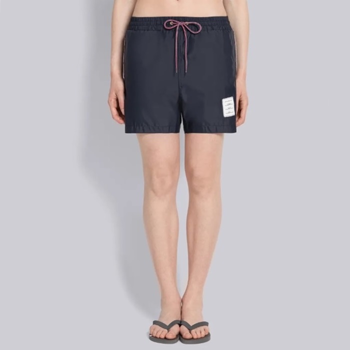 トムブラウンメンズネイビーショートパンツc1149