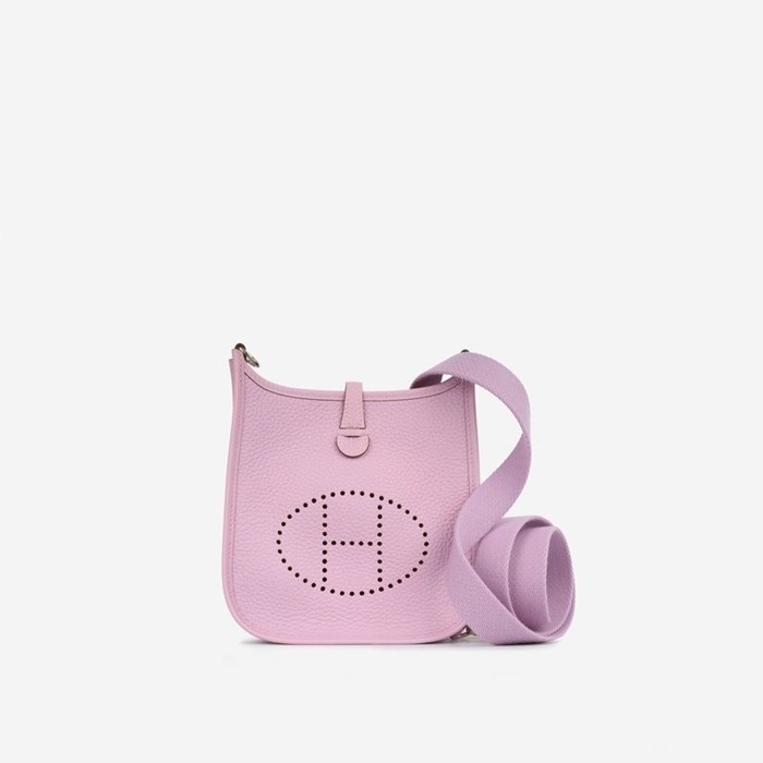 エルメスレディースモーブシルヴェストルエヴリーニュエヴリンb2250