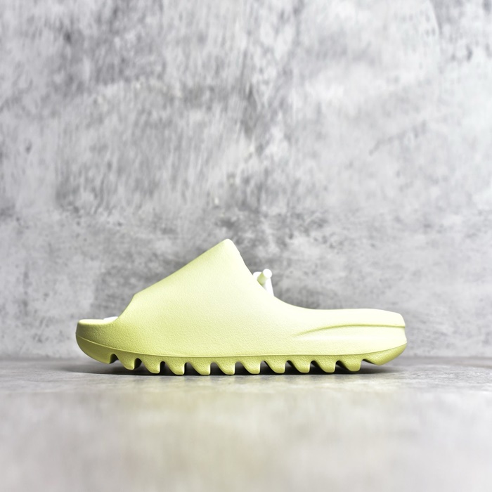 アディダスユニセックスイージースライドミュールs1034