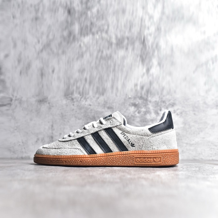 アディダスユニセックスガゼルインドアスニーカーs1064