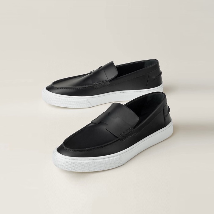 エルメスユニセックスブラックローファーs1070