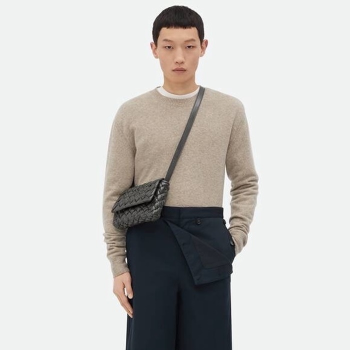 ボッテガヴェネタユニセックスランプルメッセンジャーバッグb2287