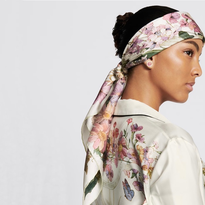 ディオールレディースホワイトニットc2174