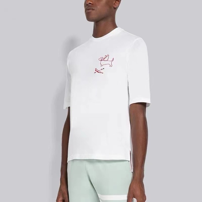 トムブラウンユニセックスラウンド半袖Tシャツc1359