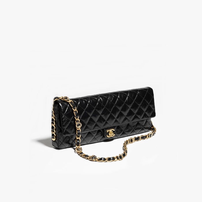 シャネルレディース24マキシハンドバッグ24b2304