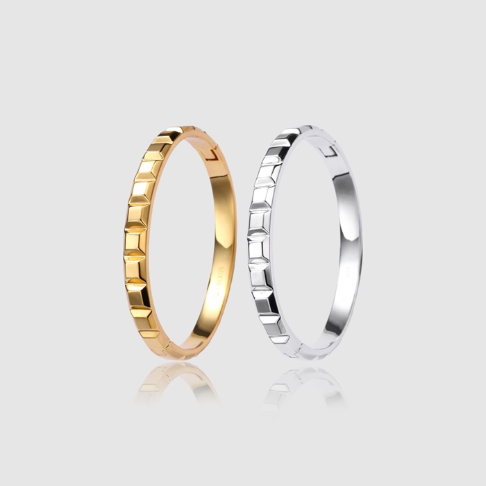 ブシュロンレディースゴールドピアスc2290