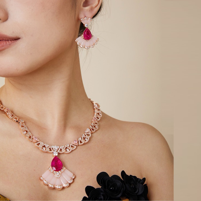 ブルガリレディースゴールドジュエリーセットc2314