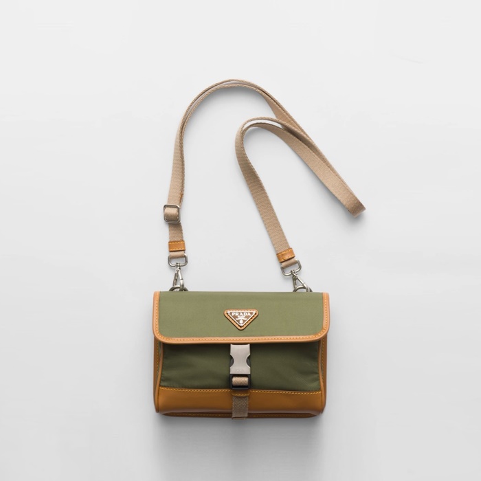 プラダメンズカーキハンドフォンバッグb2347