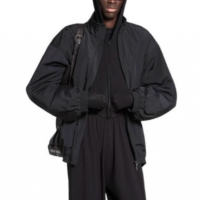 バレンシアガメンズブラックジャケットc1902