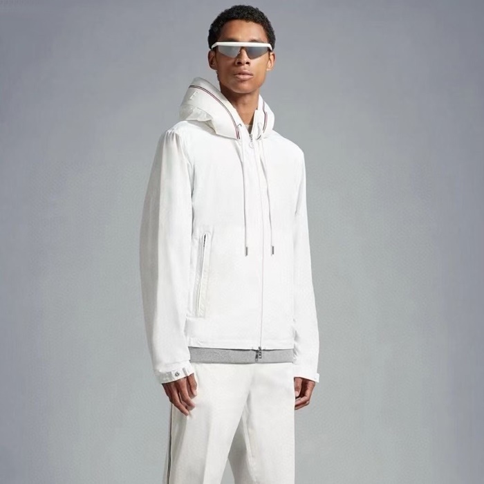 モンクレールメンズフードジャケットc1995