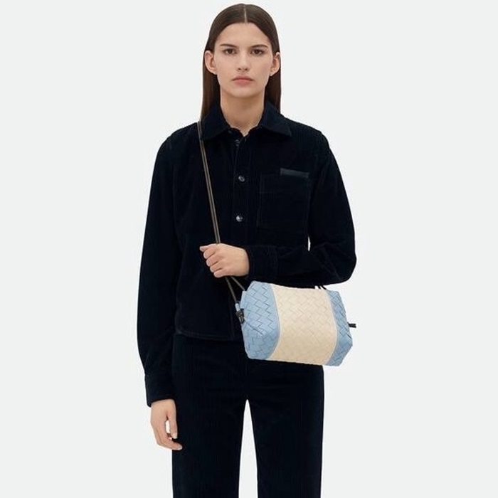 ボッテガヴェネタレディースループバッグb2358