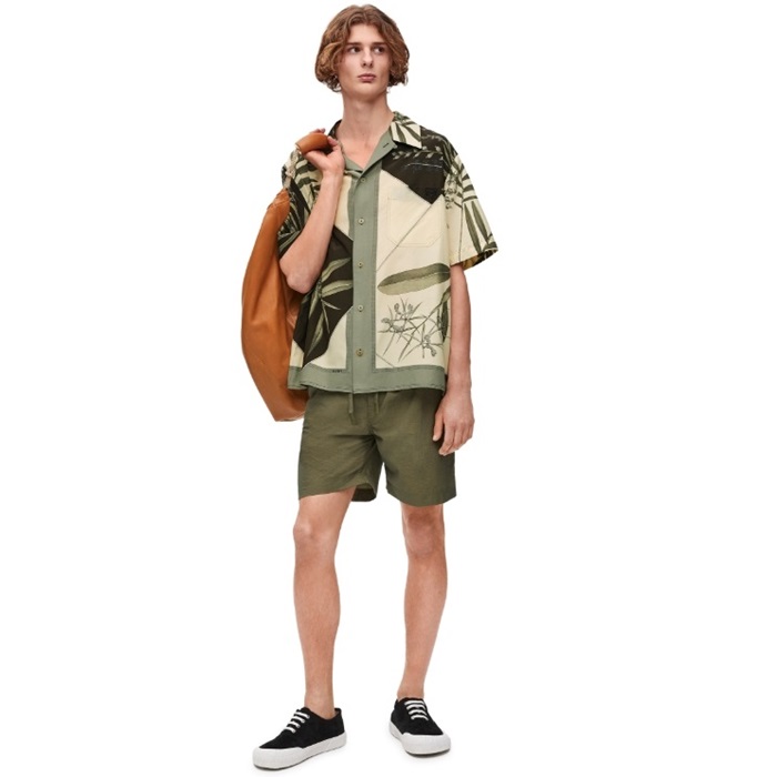 ロエベメンズカジュアルショートパンツc2038