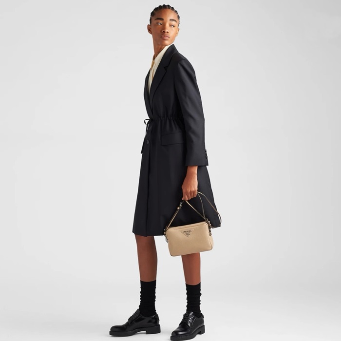 プラダレディースショルダーバッグb2400