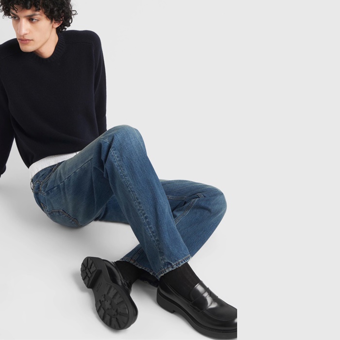 プラダメンズクラシックローファーs1426