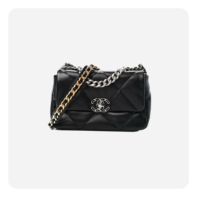 シャネル19フリップバッグラムスキンミディアムブラックゴールドe19h2683