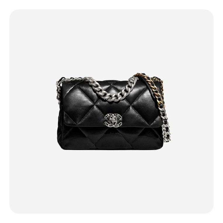 シャネル19フリップバッグラムスキンラージブラックシルバーe19h2688