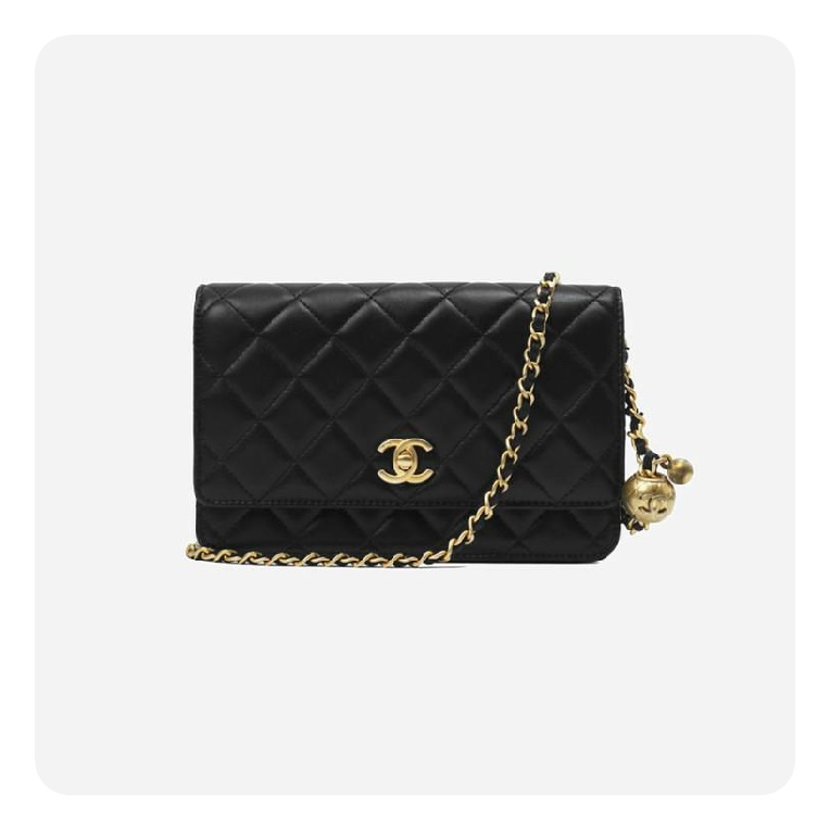 シャネルゴールドラムスキンブラックゴールドh2706