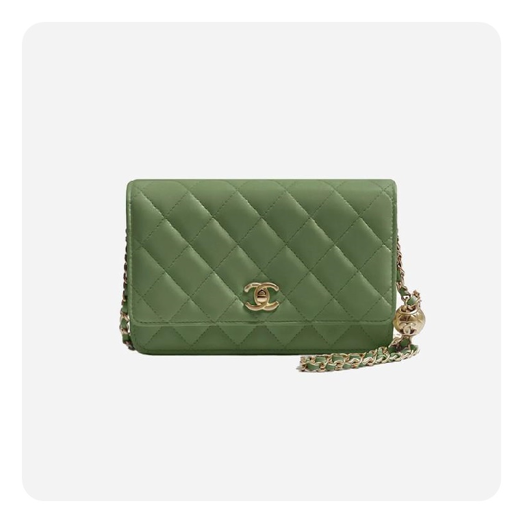 シャネルゴールドラムスキングリーンゴールドh2709