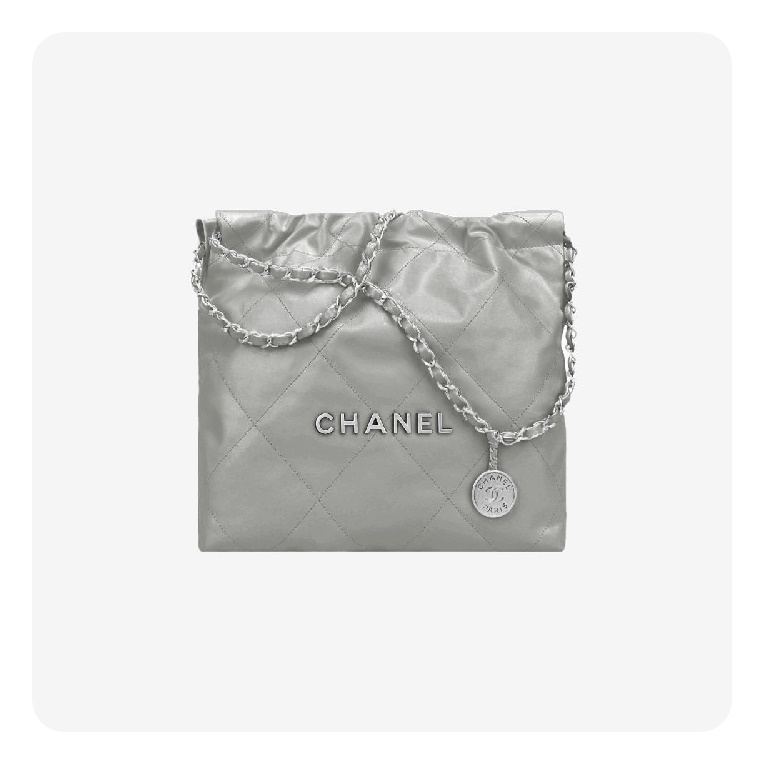 シャネル22バッグライトグレーシルバー22h2717