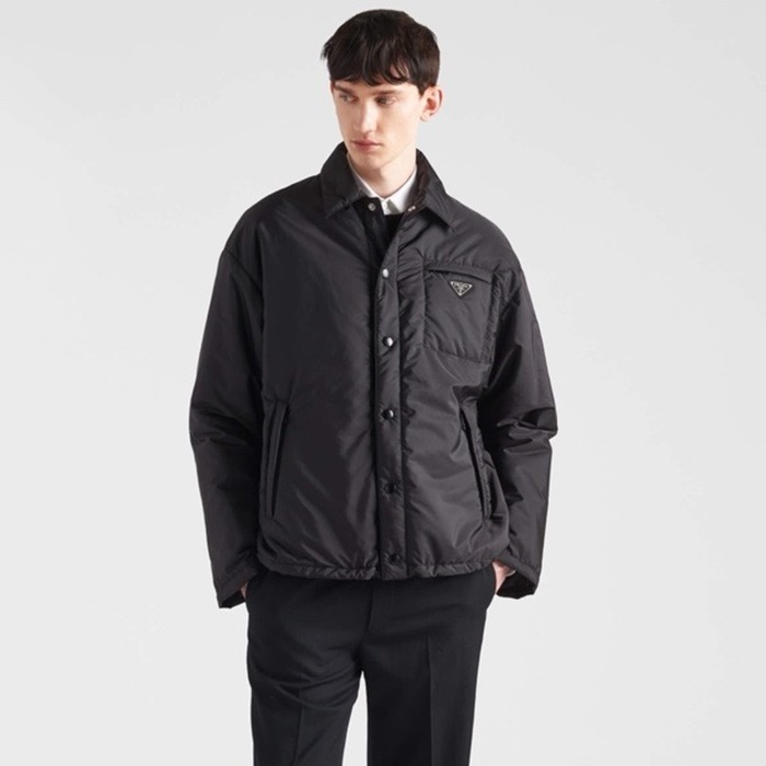 プラダメンズダウンジャケットc2389