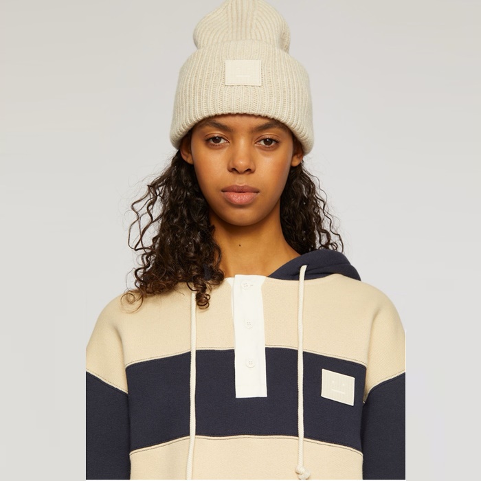 アクネストゥディオズレディースホワイトビーニーc2351