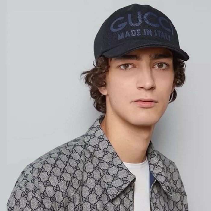 グッチユニセックスボールキャップc2353