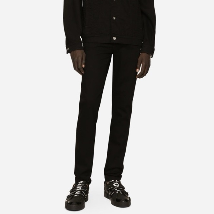 ドルチェ＆ガッバーナメンズブラックジーンズc2550